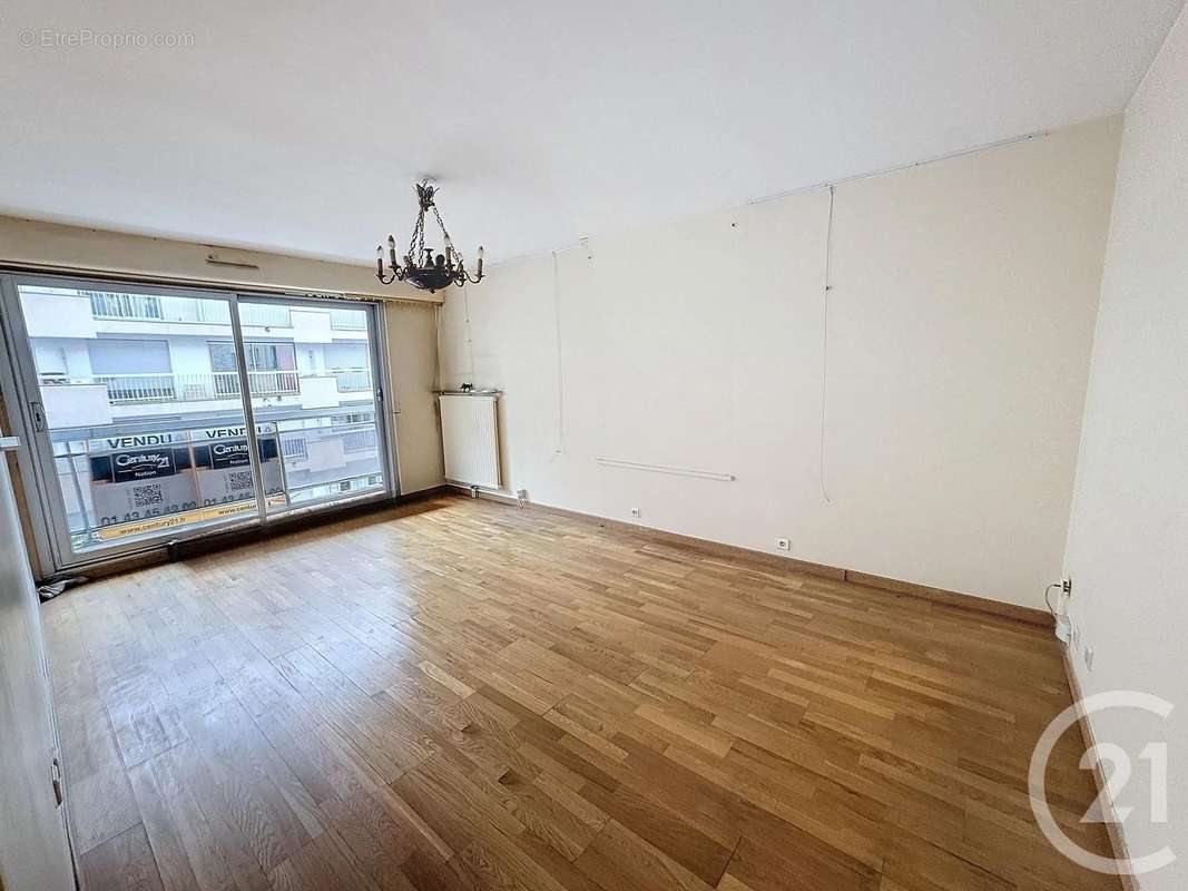 Appartement à PARIS-12E