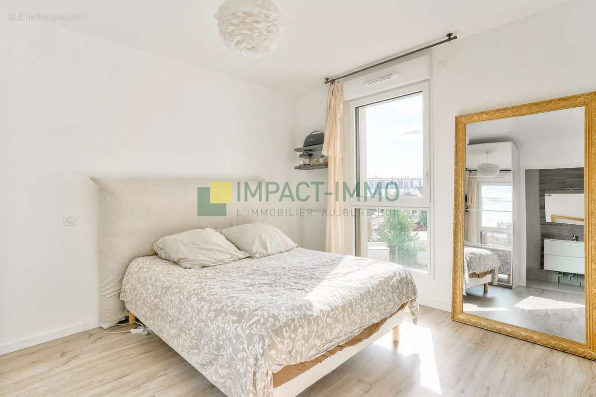 Appartement à ASNIERES-SUR-SEINE