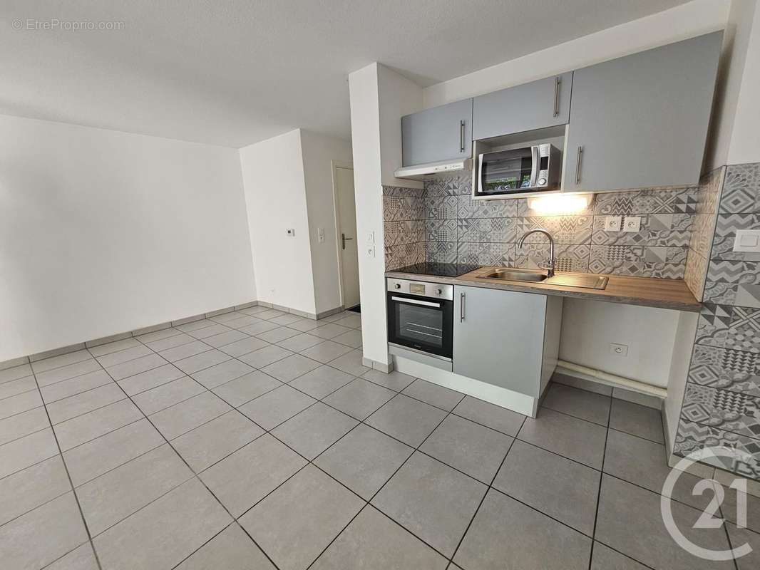 Appartement à RAMONVILLE-SAINT-AGNE