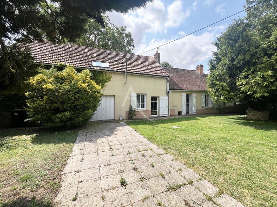 Maison à DOURDAN