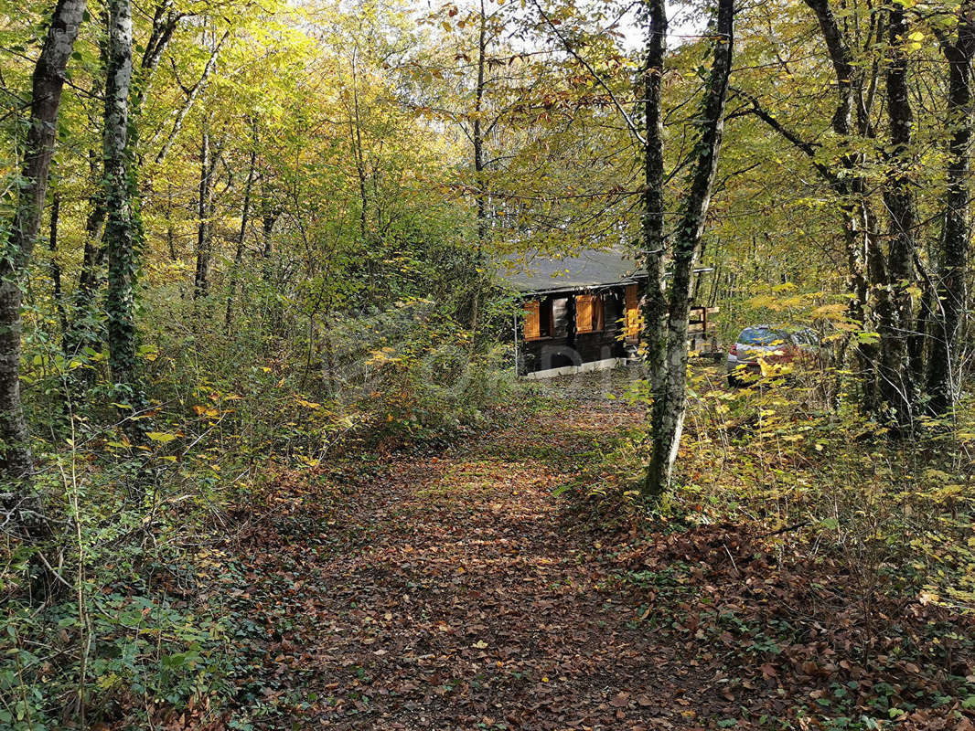 Maison à THURY