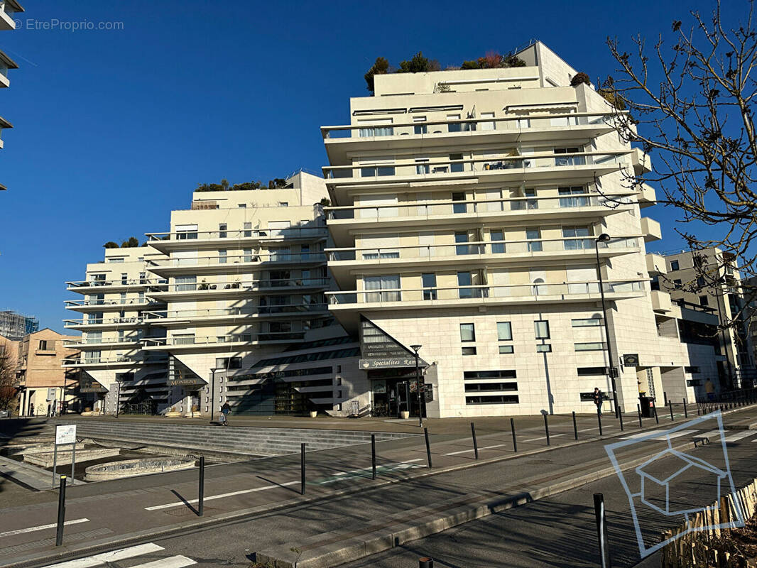 Appartement à MONTIGNY-LE-BRETONNEUX