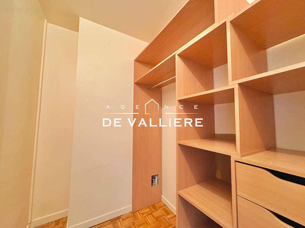 Appartement à NANTERRE