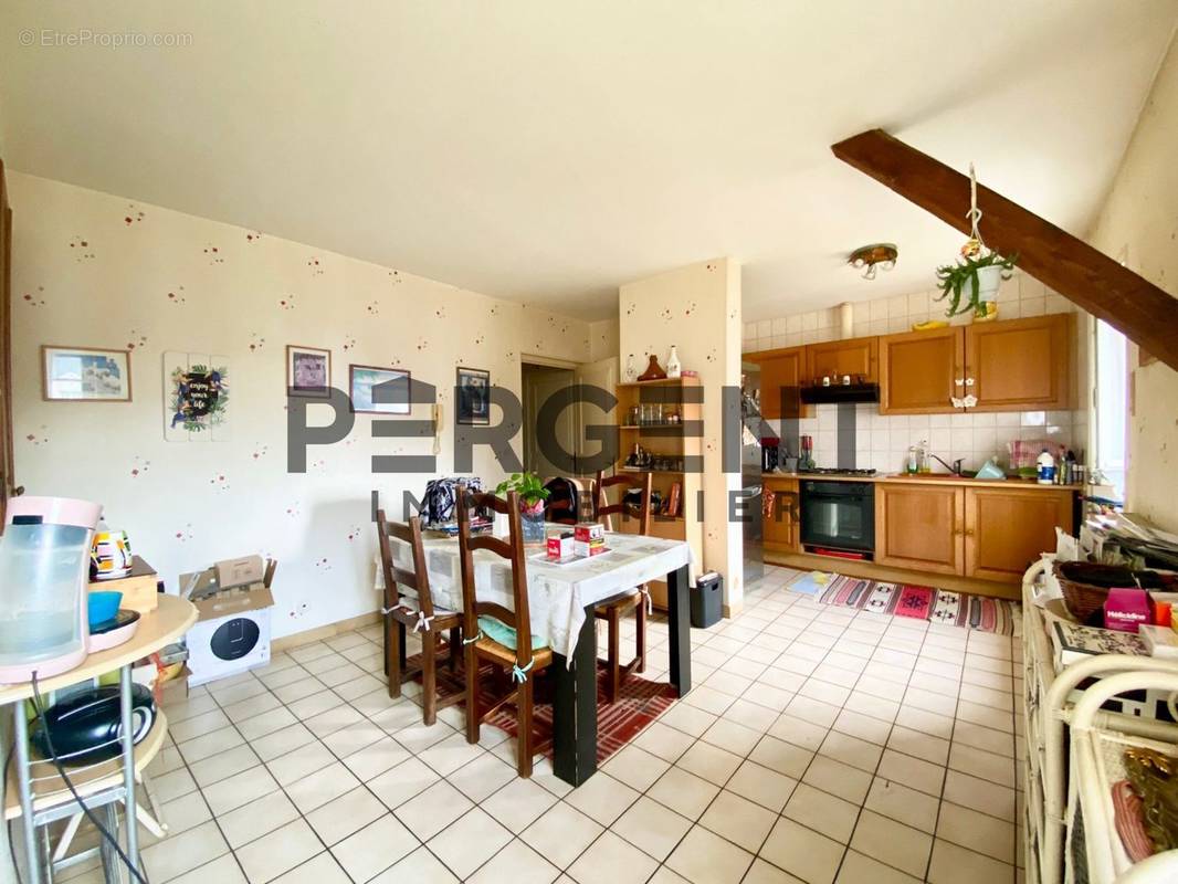 Appartement à CHARLEVILLE-MEZIERES