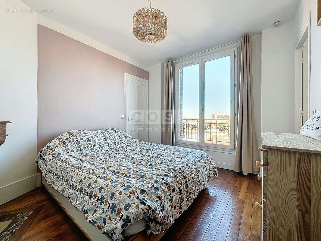 Appartement à COLOMBES