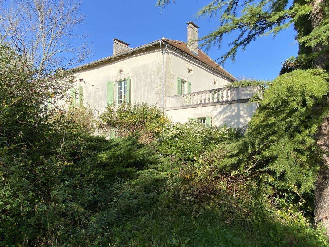 Maison à BRANTOME