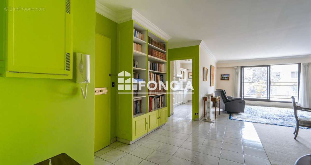 Appartement à ENGHIEN-LES-BAINS