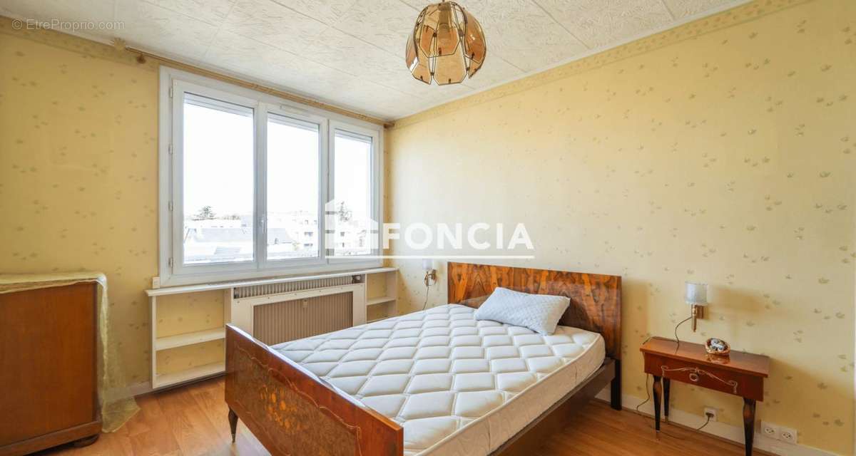 Appartement à ENGHIEN-LES-BAINS