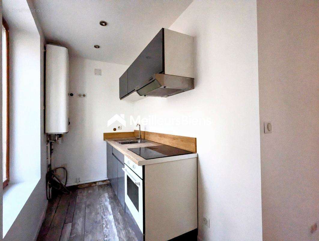 Appartement à EPONE