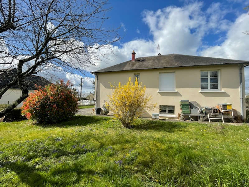 Maison à LA CROIX-EN-TOURAINE