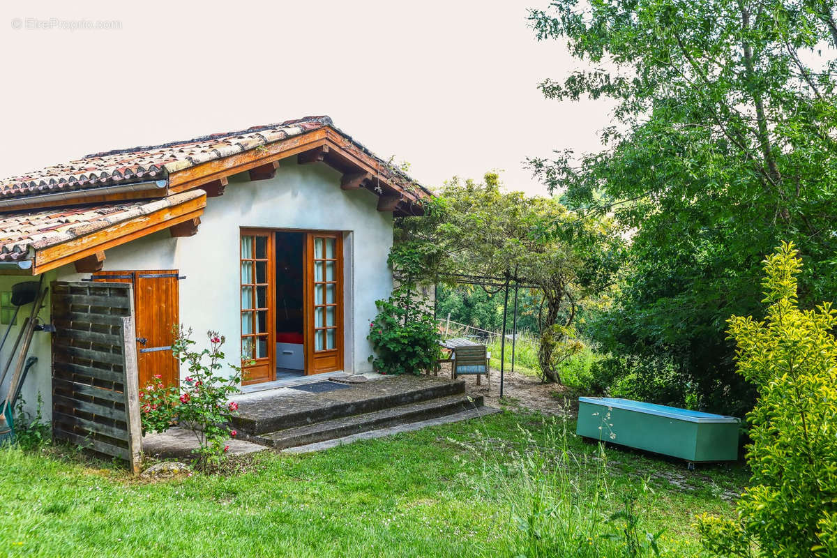 Maison à LAUZERTE