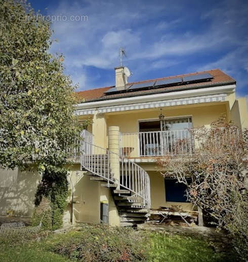 Maison à BELLERIVE-SUR-ALLIER