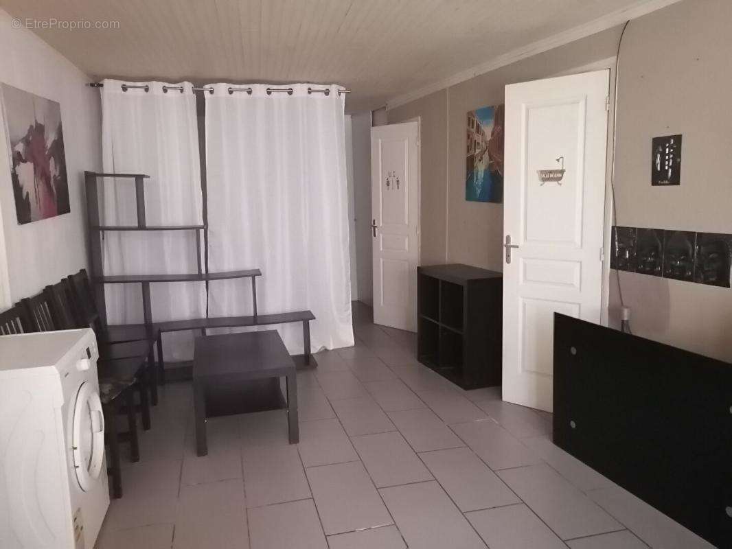 Appartement à MONTAGNAC