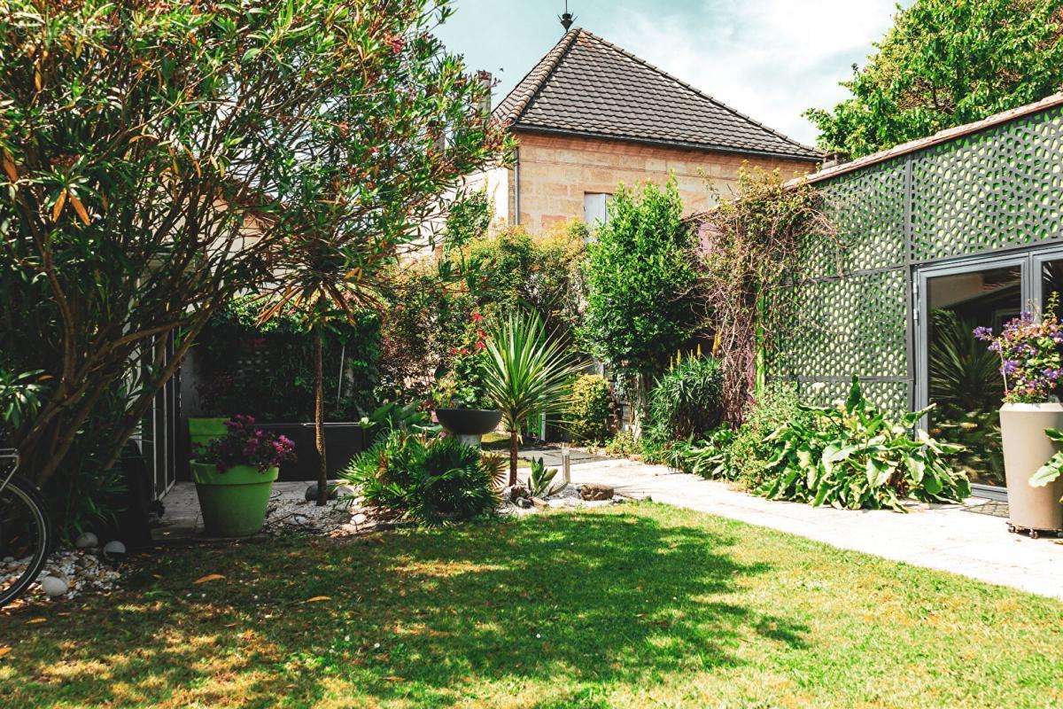 Maison à BORDEAUX