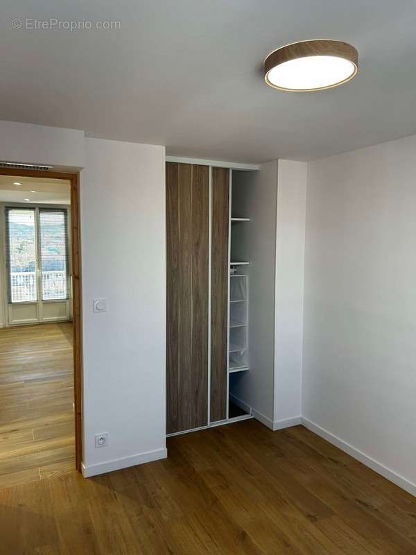 Appartement à MARSEILLE-9E