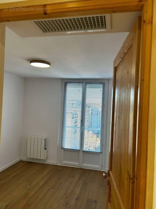 Appartement à MARSEILLE-9E