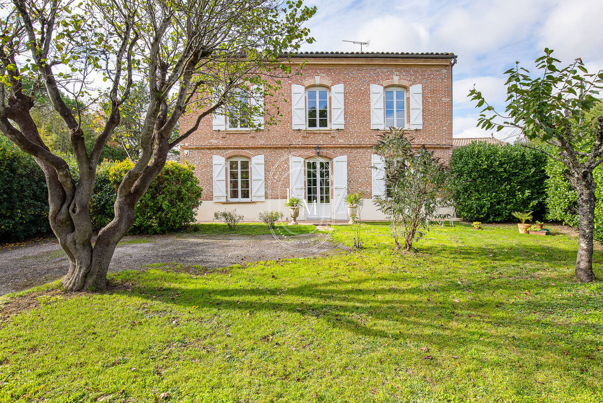 Maison à PECHBONNIEU