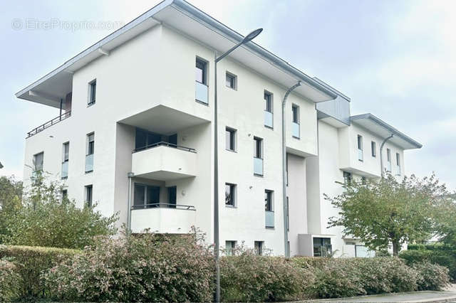 Appartement à PREVESSIN-MOENS