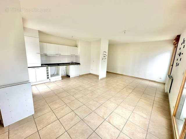 Appartement à PREVESSIN-MOENS