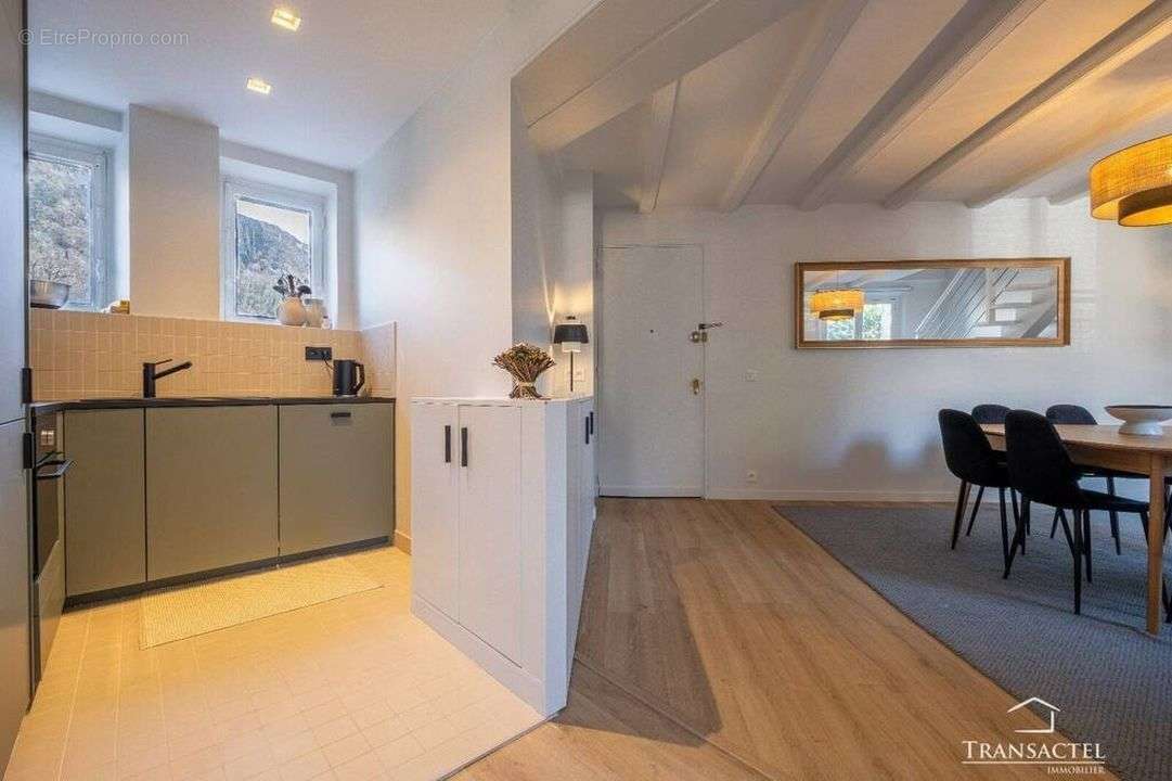 Appartement à SAINT-GERVAIS-LES-BAINS