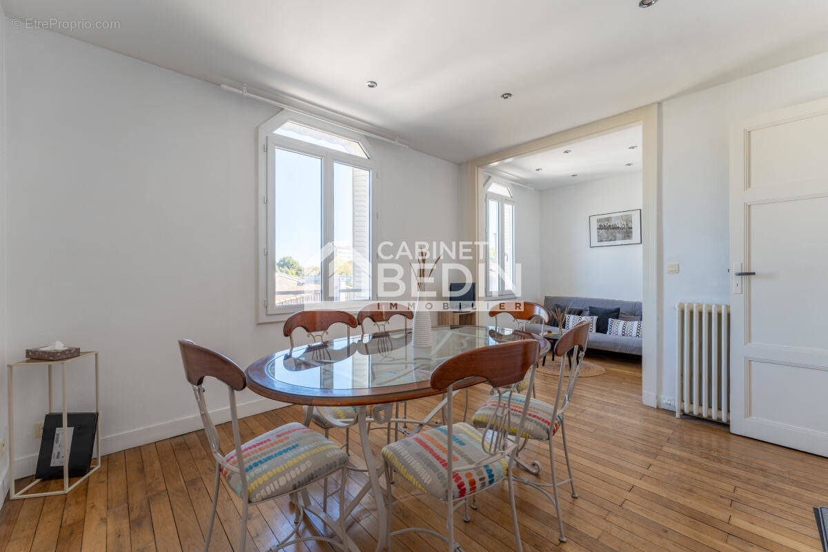 Appartement à BORDEAUX