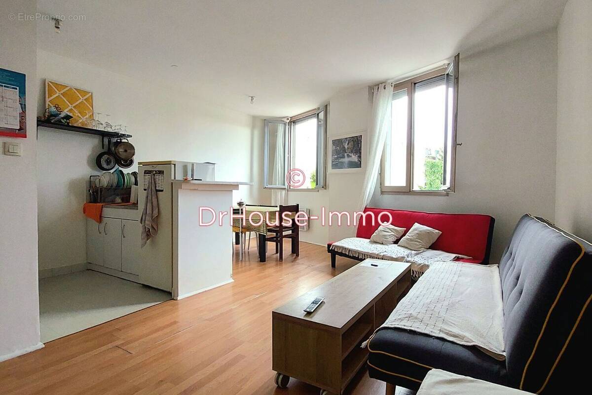 Appartement à LYON-8E