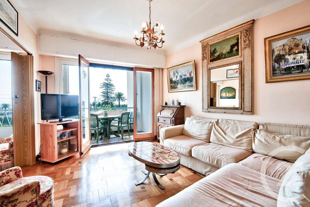 Appartement à BEAULIEU-SUR-MER