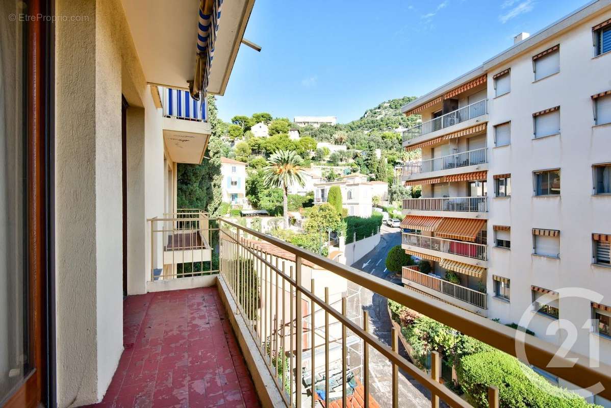 Appartement à BEAULIEU-SUR-MER