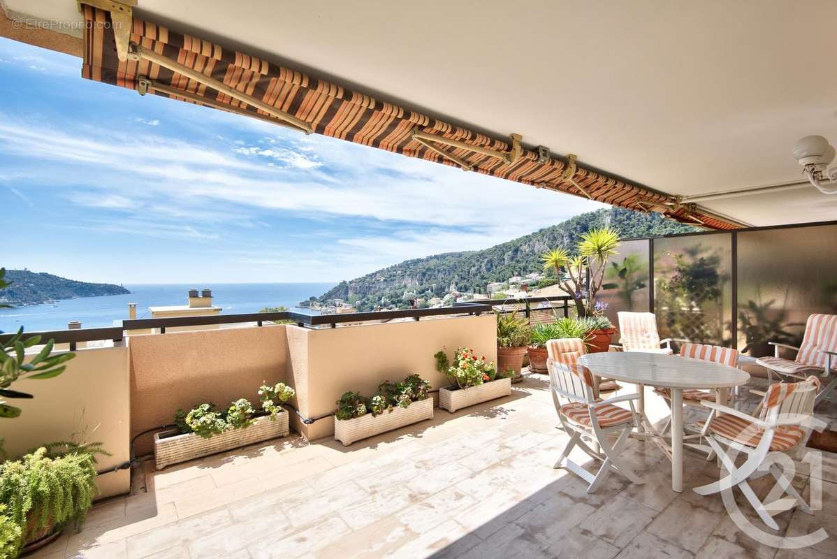 Appartement à VILLEFRANCHE-SUR-MER