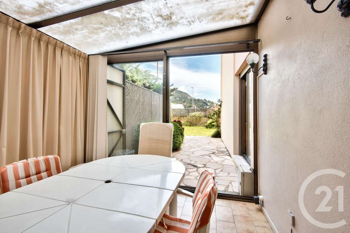 Appartement à VILLEFRANCHE-SUR-MER