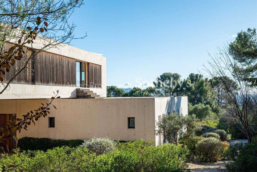 Maison à AIX-EN-PROVENCE