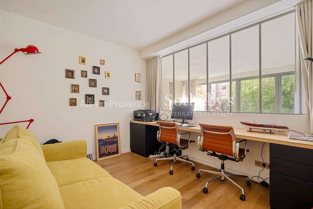 Appartement à AIX-EN-PROVENCE