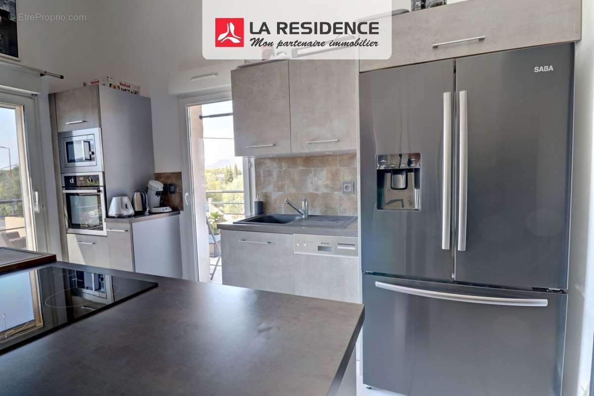 Appartement à PUGET-SUR-ARGENS