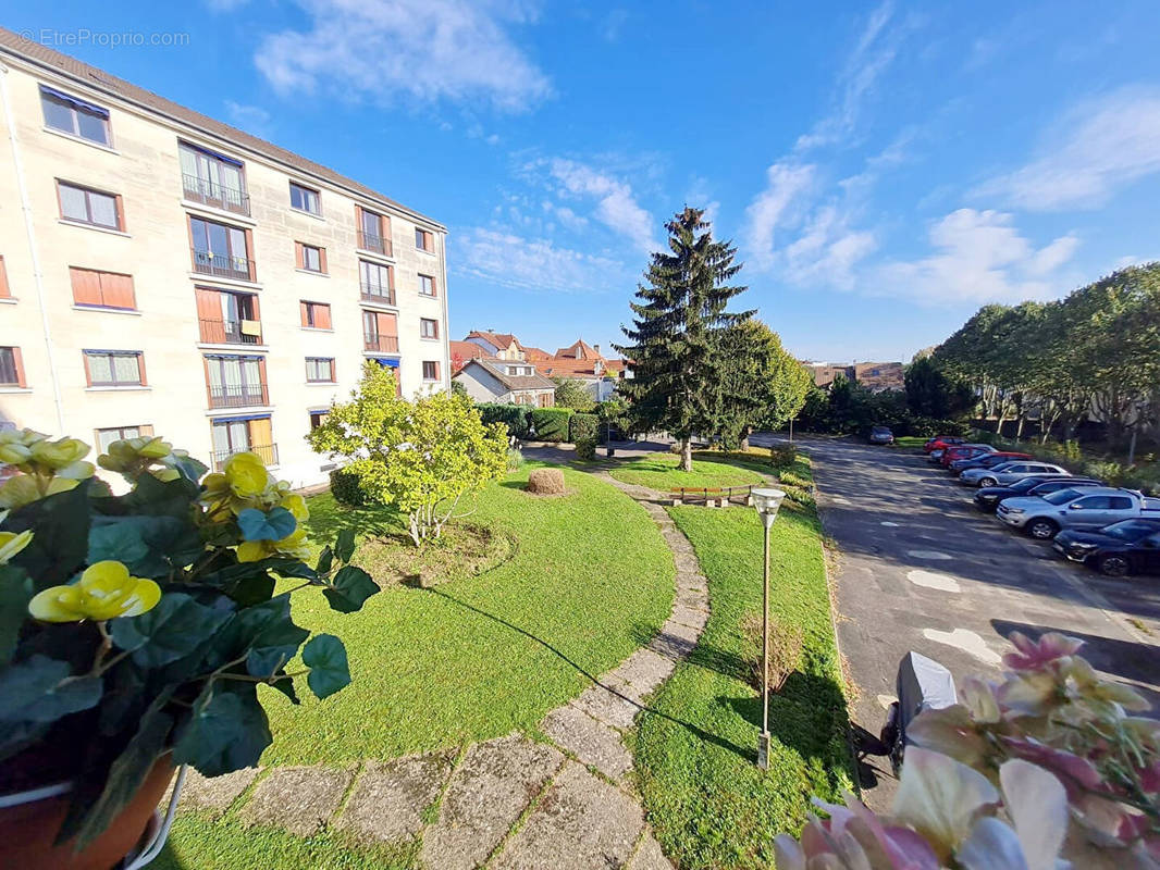 Appartement à MONTMAGNY