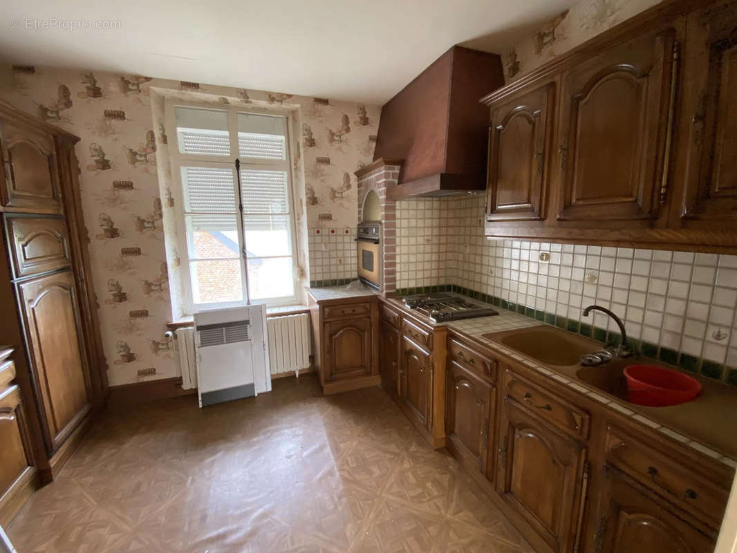 Appartement à AVESNES-SUR-HELPE