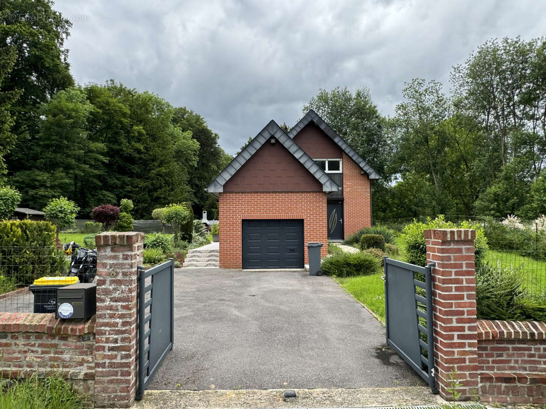 Maison à LE NOUVION-EN-THIERACHE