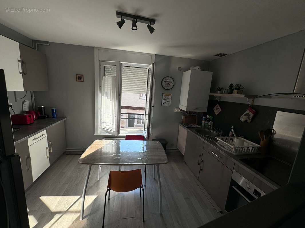 Appartement à SOLRE-LE-CHATEAU