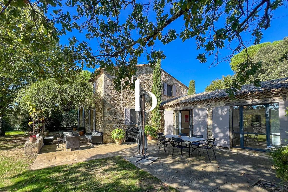 Maison à UZES