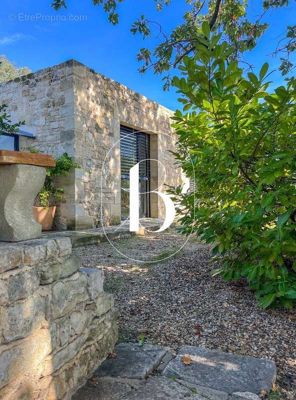 Maison à UZES