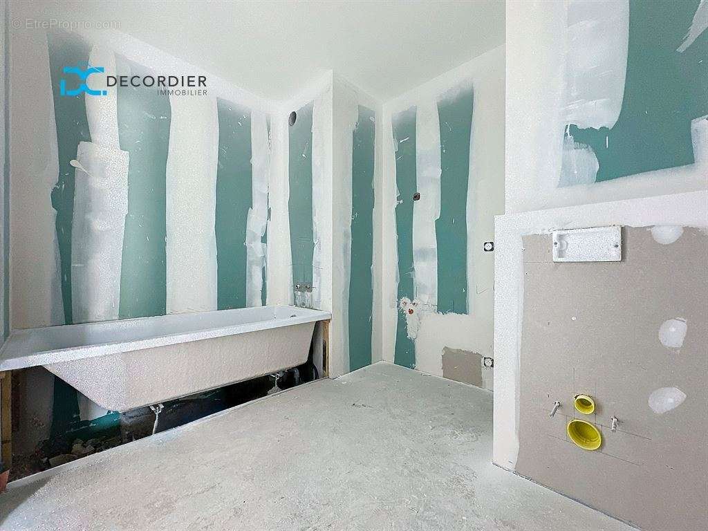 Appartement à EVIAN-LES-BAINS