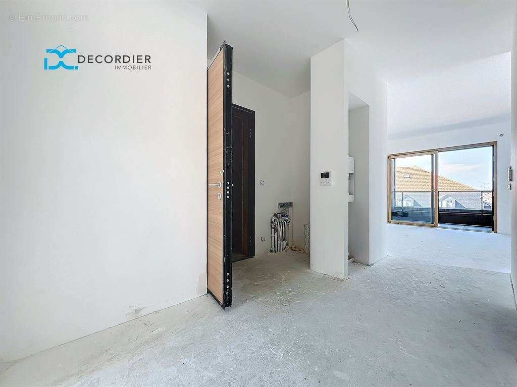 Appartement à EVIAN-LES-BAINS