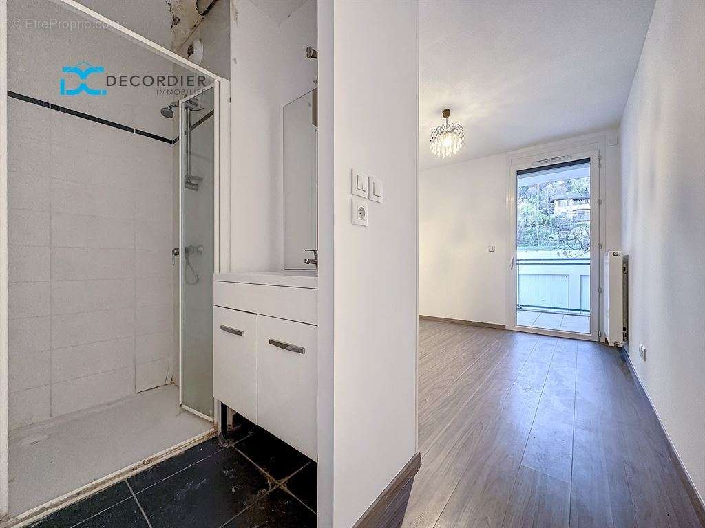 Appartement à EVIAN-LES-BAINS