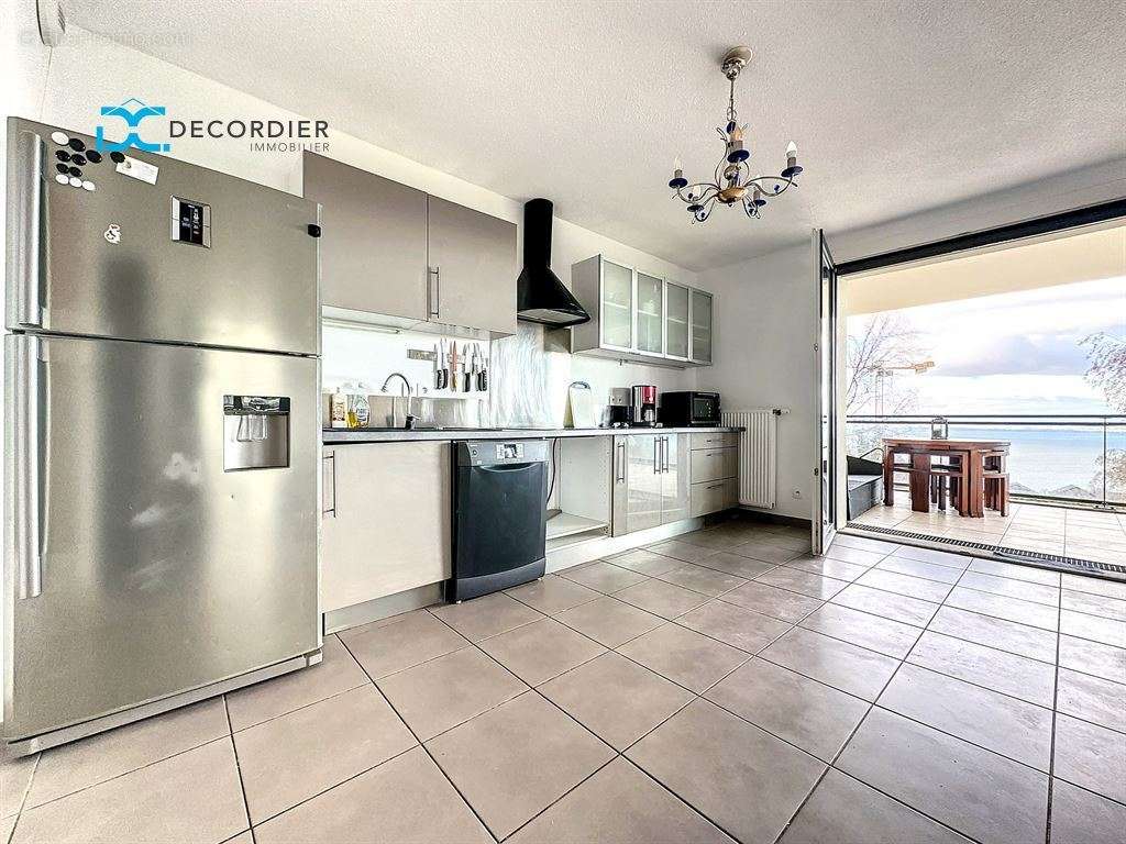 Appartement à EVIAN-LES-BAINS