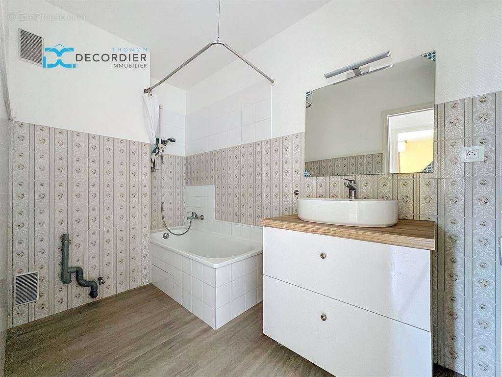 Appartement à THONON-LES-BAINS