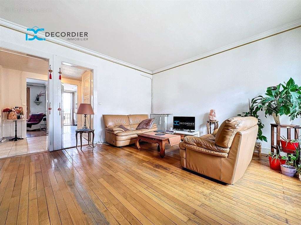 Appartement à EVIAN-LES-BAINS