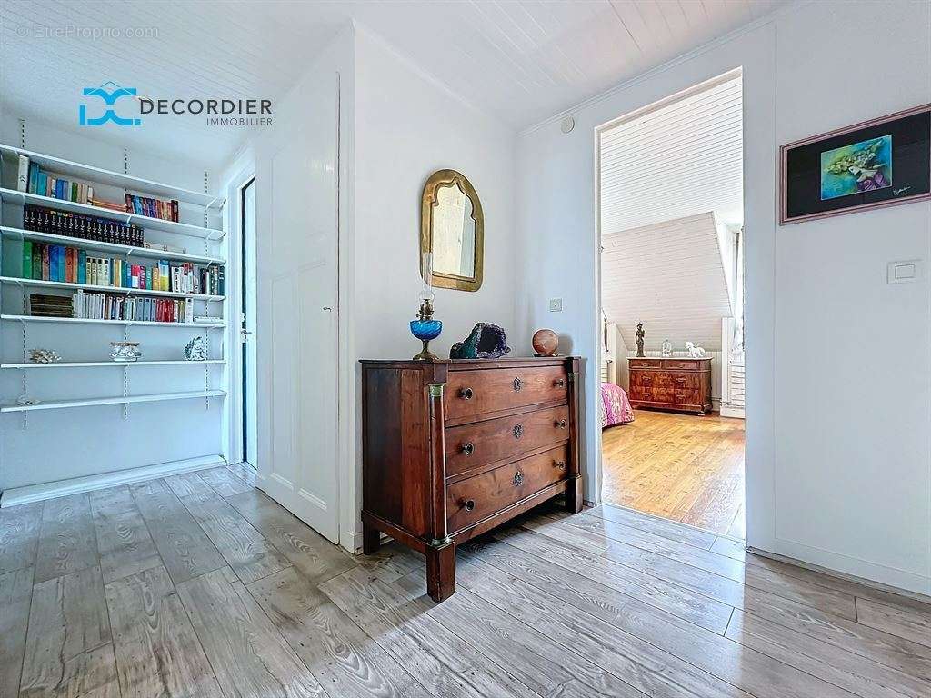 Appartement à EVIAN-LES-BAINS