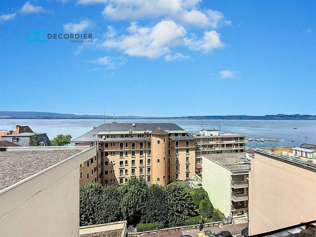 Appartement à EVIAN-LES-BAINS