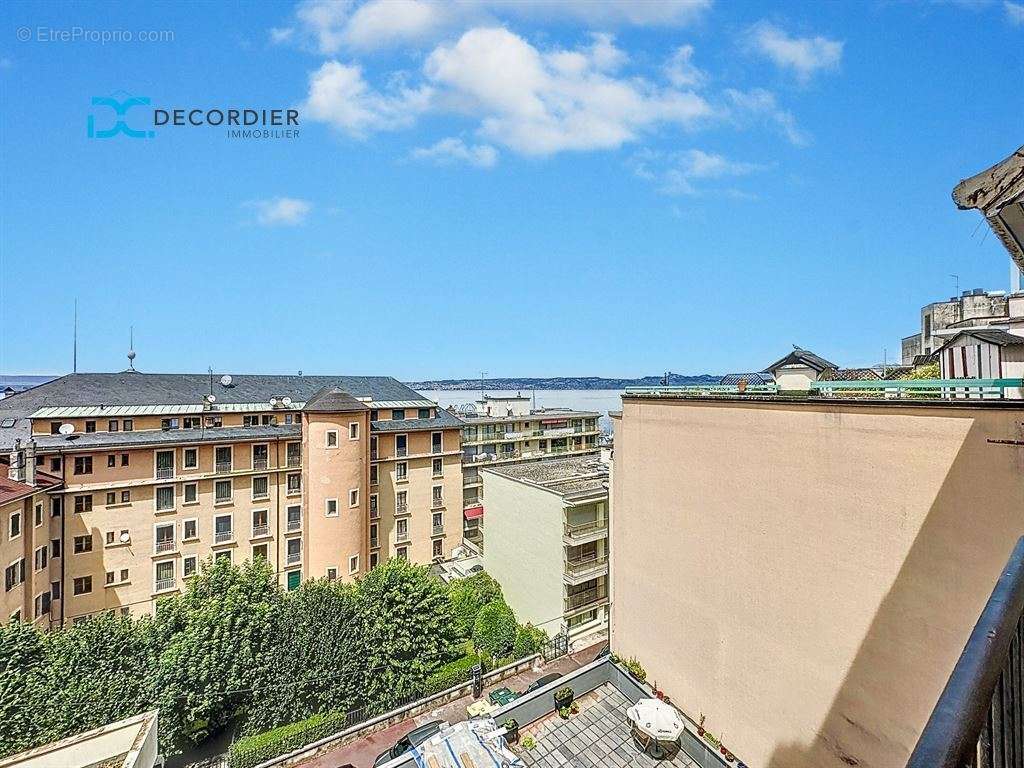 Appartement à EVIAN-LES-BAINS