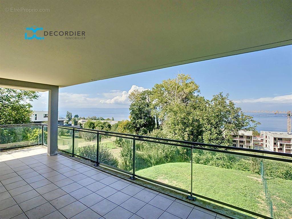 Appartement à EVIAN-LES-BAINS