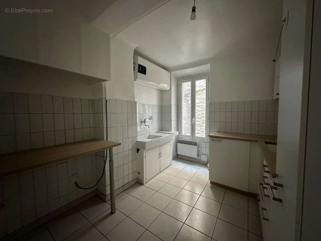 Appartement à GATTIERES